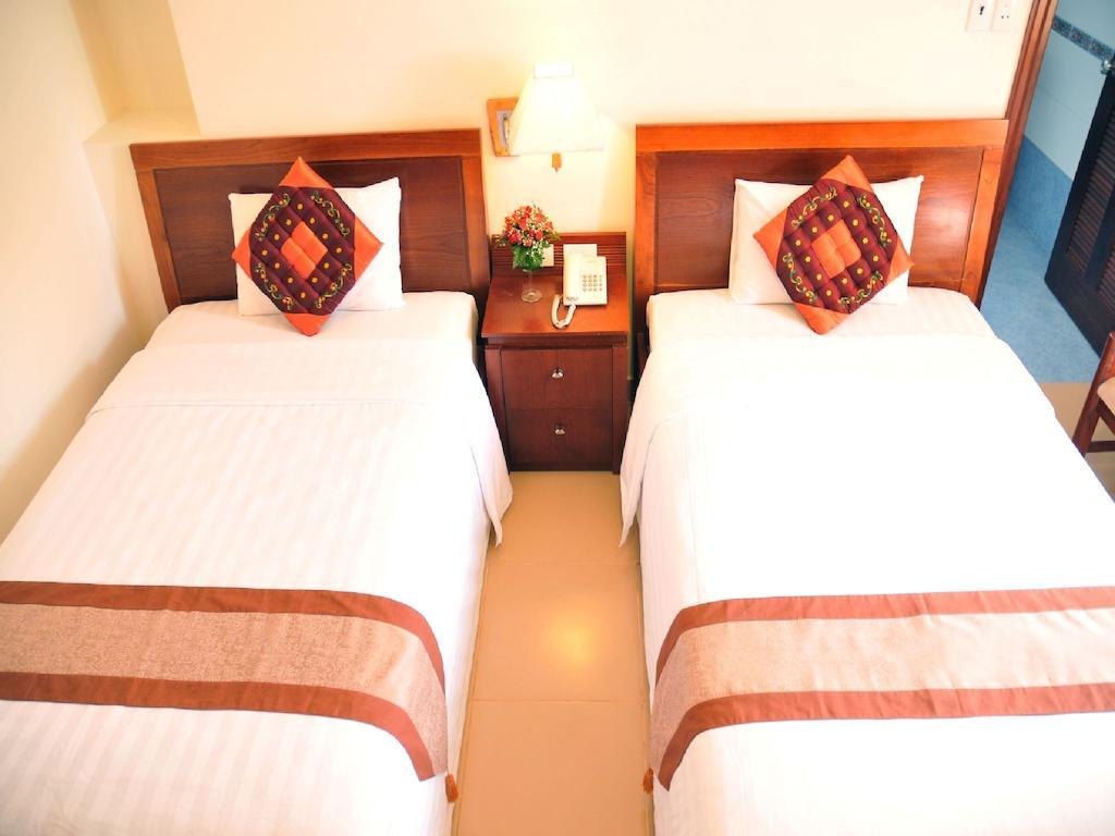 Lac Vien Hotel Bandar Ho Chi Minh Luaran gambar