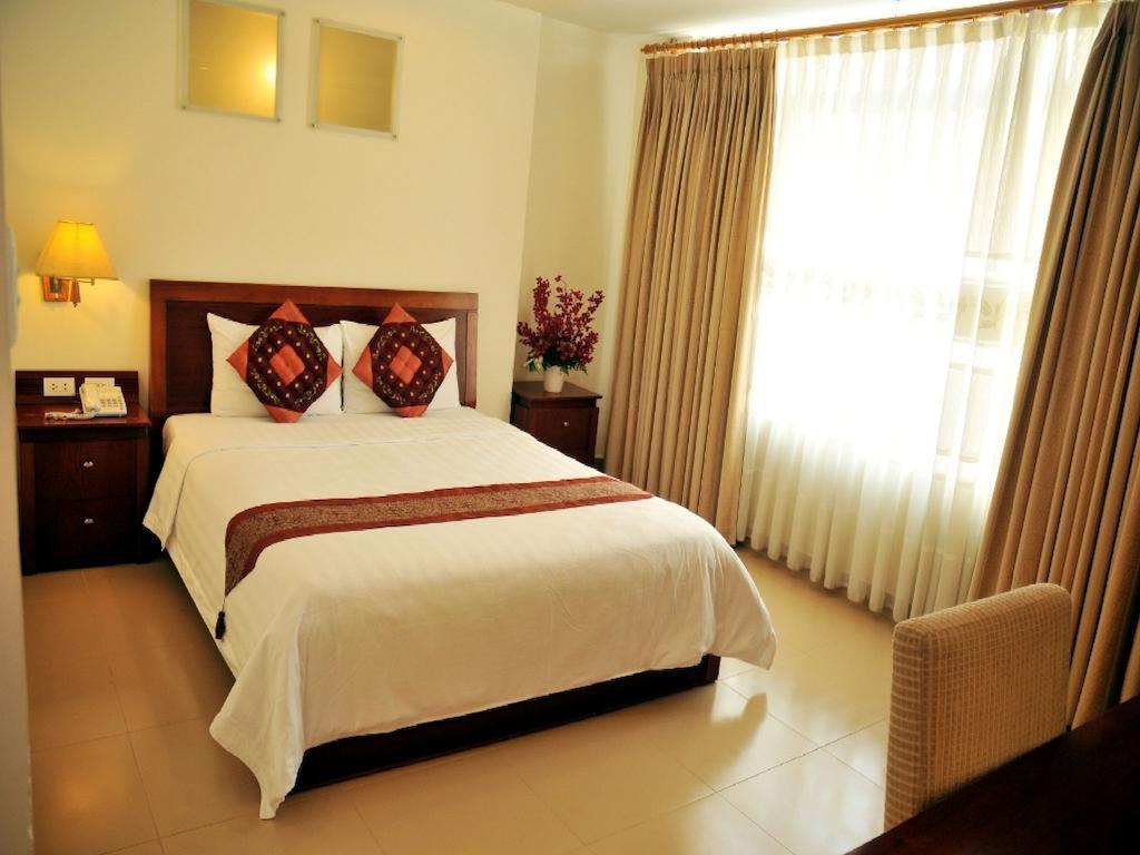 Lac Vien Hotel Bandar Ho Chi Minh Luaran gambar
